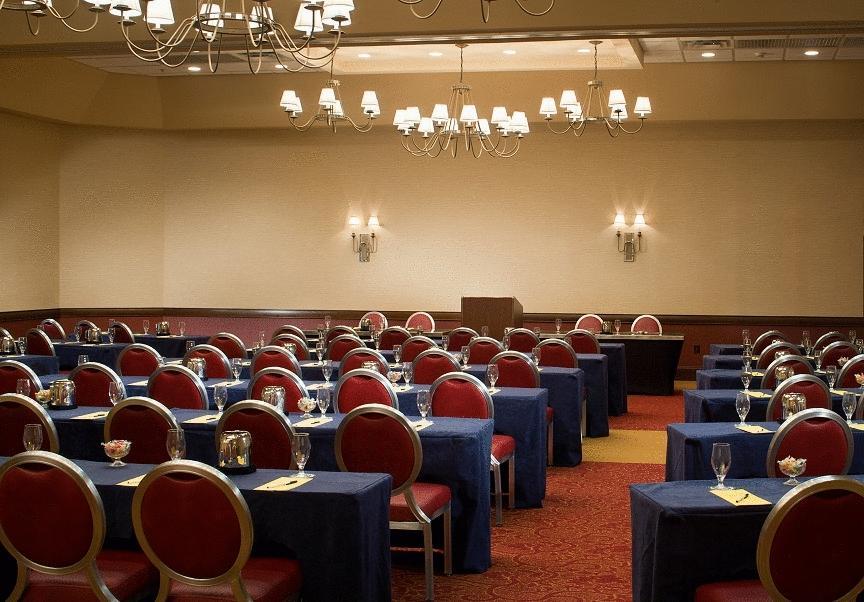 Doubletree By Hilton Cincinnati Airport Hebron Esterno foto