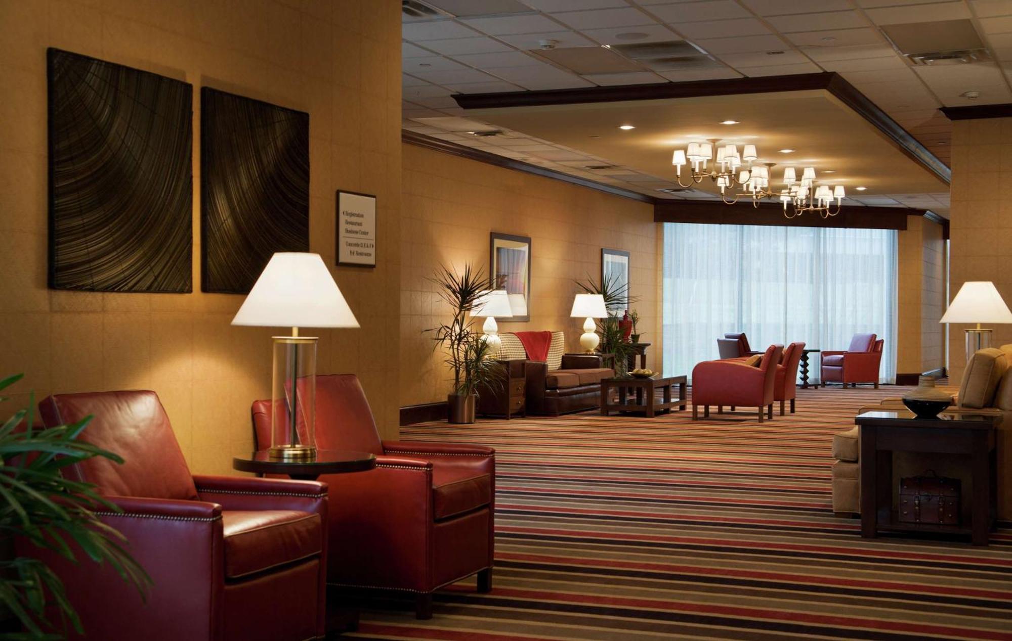 Doubletree By Hilton Cincinnati Airport Hebron Esterno foto